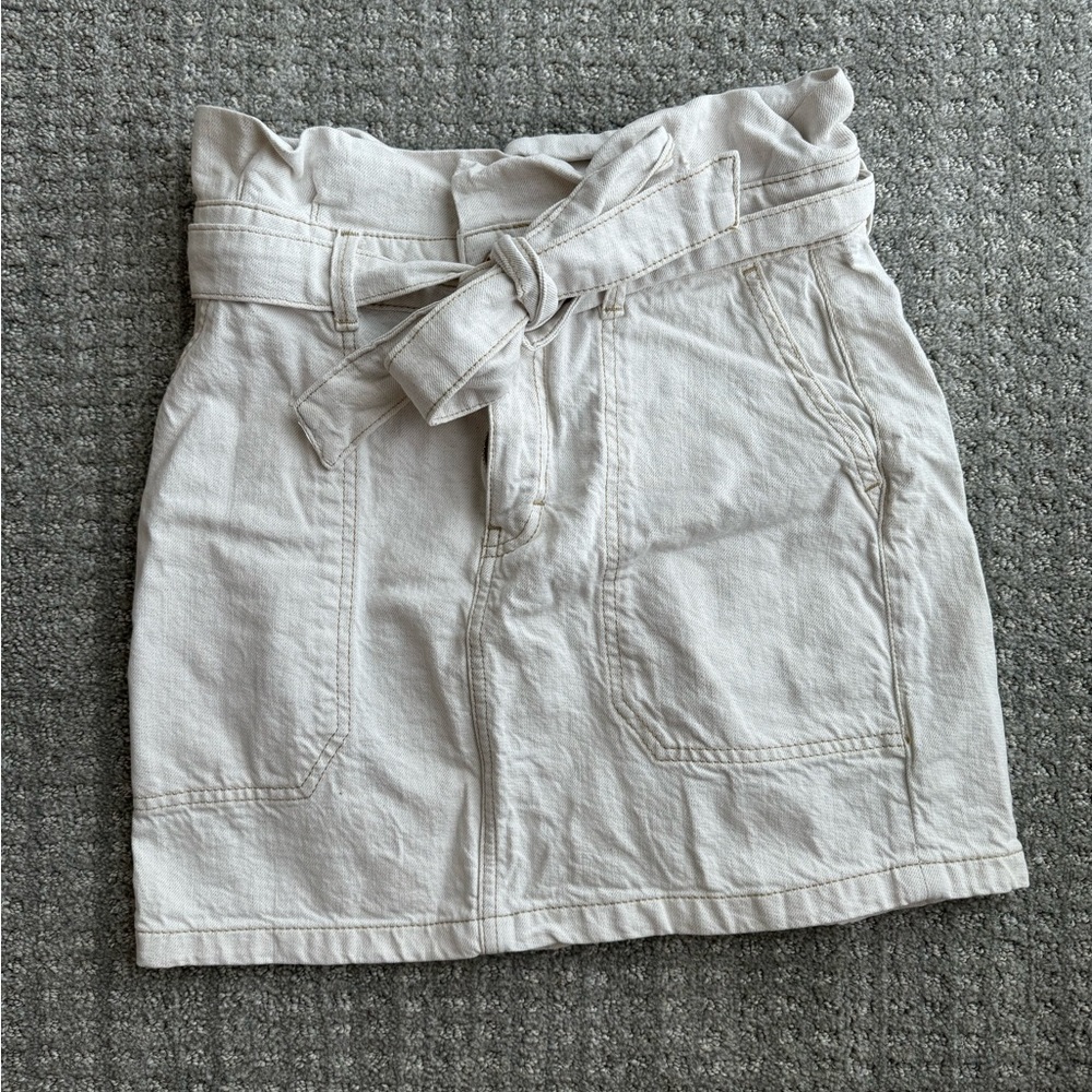 Free people white denim skirt sz 6